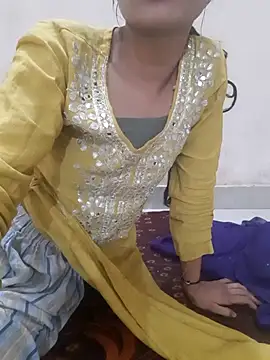 Alpee_kumri Show in webcam