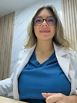 دردشة alicee16 الجنسية المباشرة