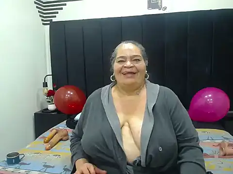 QueenMatturex 现场XXX聊天