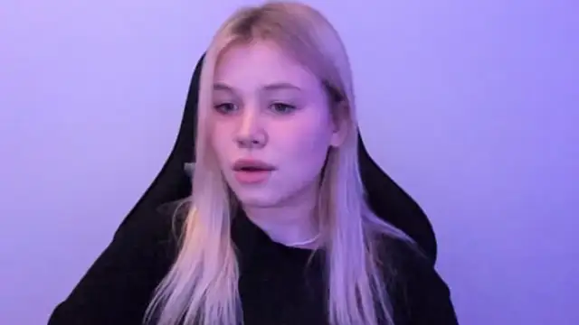 Lulu_Di's Webcam Show