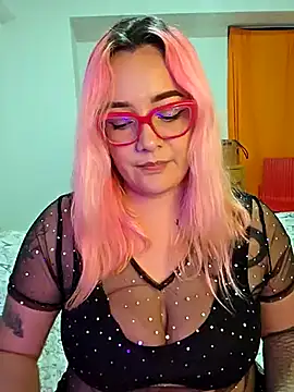 Nova-Satela Live XXX-chat