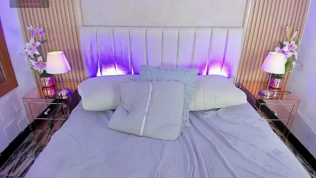 Онлайн чат XXX ZOEBARLOWE