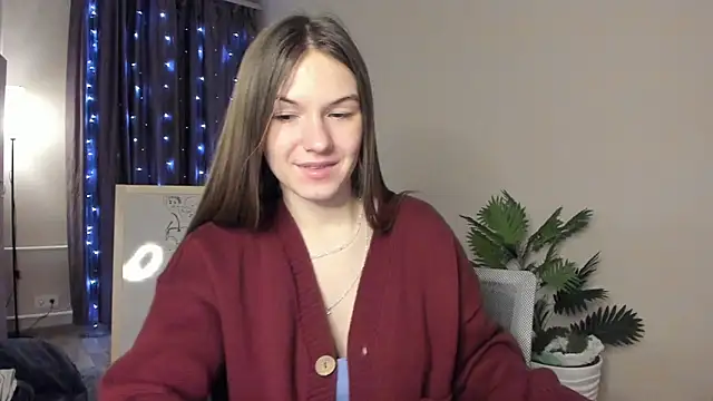 luna_lust_212 Adlı Modelin Canlı XXX Sohbeti