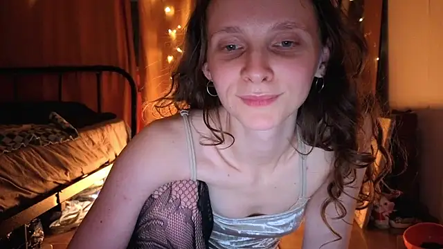 Chat XXX en directo de MikkyMoony