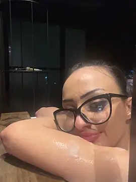 bbadies Chat XXX in diretta