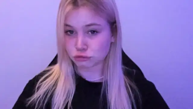 Chat XXX en directo de Lulu_Di