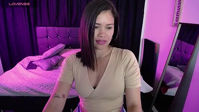 amara21_ Live XXX Chat