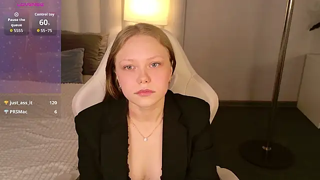 AudreyRossy – Naživo XXX chat