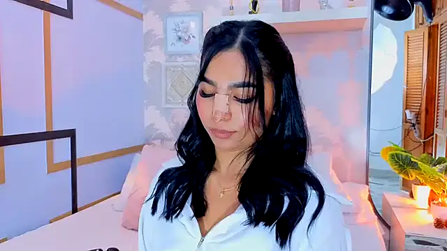 Chat XXX en directo de CharlotteGraay