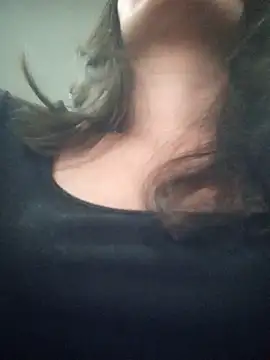 Karla-giraldo_1 Adlı Modelin Canlı XXX Sohbeti