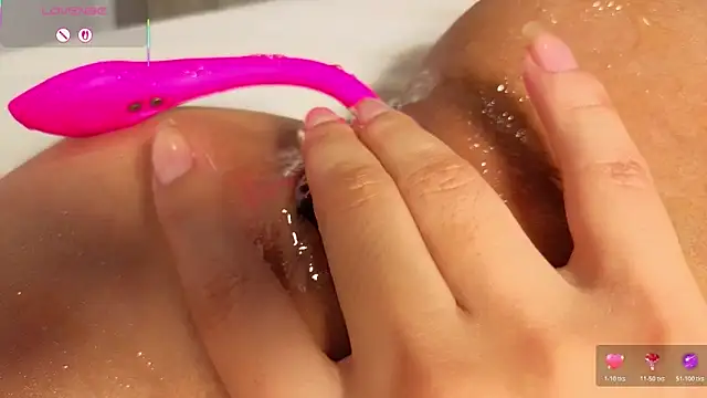 XXX chat uživo modela PIA_STONE