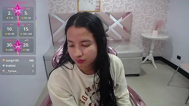 Irina_evans_s1 – Naživo XXX chat