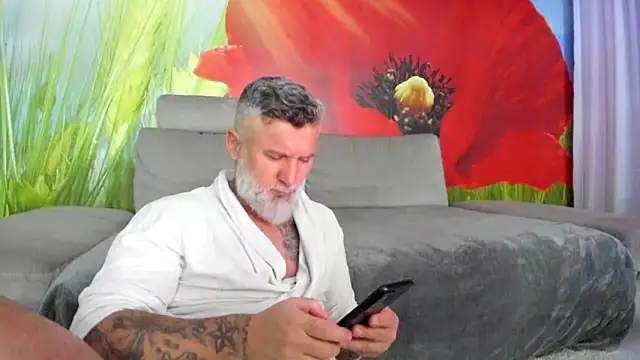 BlowMyXXL Webcam show