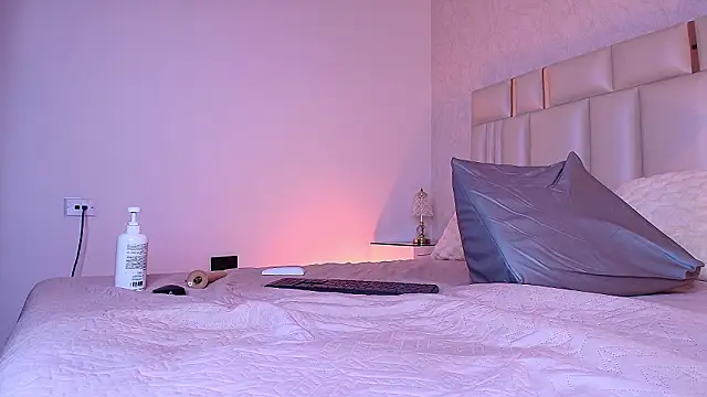 alanarose18 现场XXX聊天