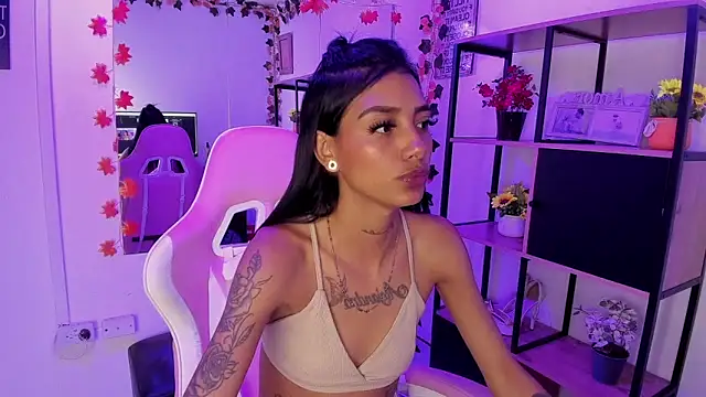 KarlaSlutSkinny__: онлайн-секс-чат