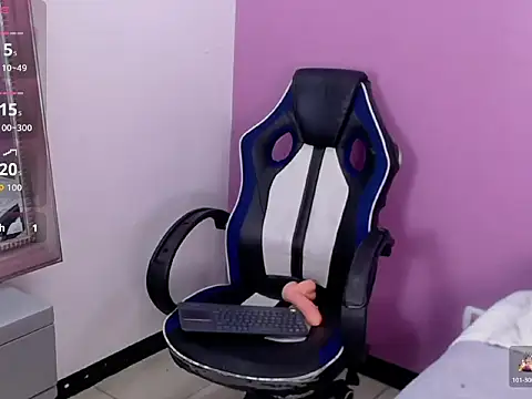 Alaiia___ Chat XXX in diretta