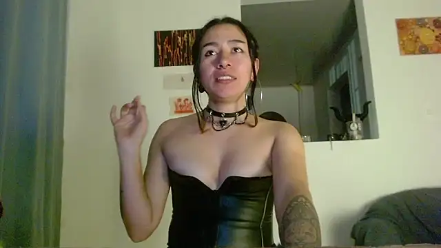 Maam_Ine: απευθείας συνομιλία ΧΧΧ