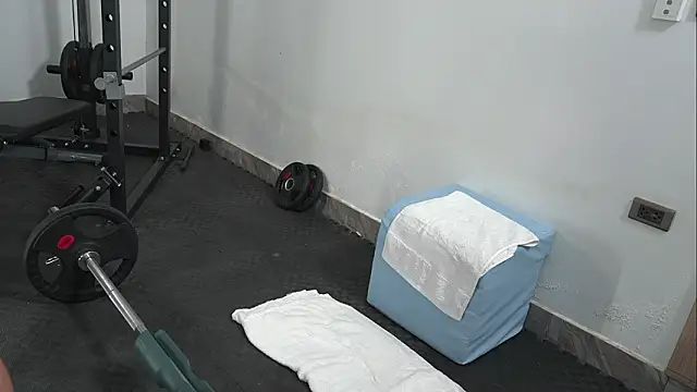 دردشة LIttle_Rina_ الجنسية المباشرة