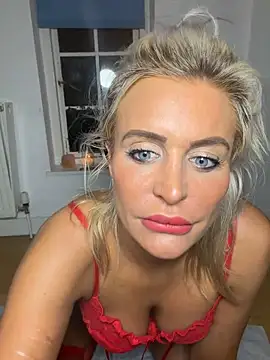 AliceDxのライブXXXチャット