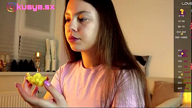 KusyaSex Adlı Modelin Canlı XXX Sohbeti