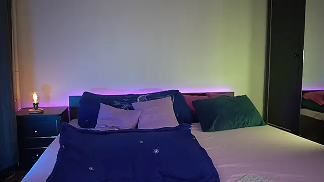 XXX chat uživo modela TiffanyPierce