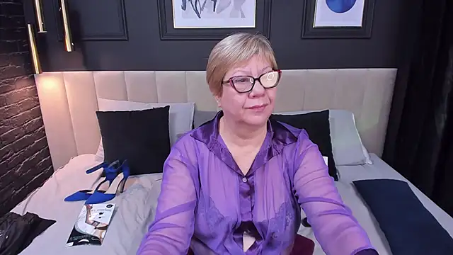 Chat XXX en directo de JillMild