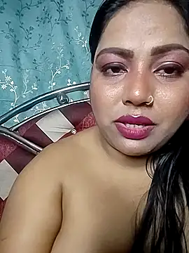 Pertunjukan Kamera Web hornypriya696