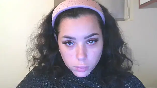 Онлайн чат XXX LovelyJulliette