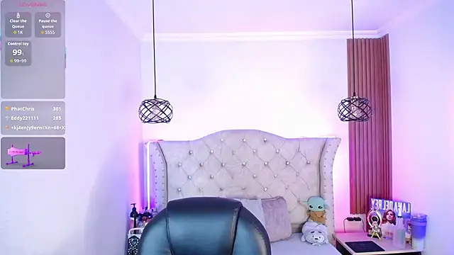 Charlotte_Jones__ – Live XXX-chat