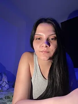 XXX chat uživo modela Selena_y