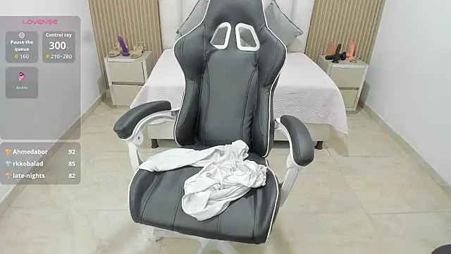 Aziz_daud webkamerás műsora