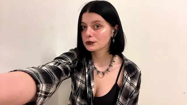 MisAlise Webcam show