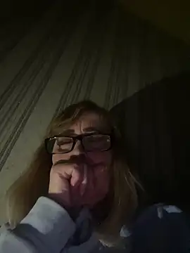 Irina2909@xh: διαδικτυακό σόου στην κάμερα