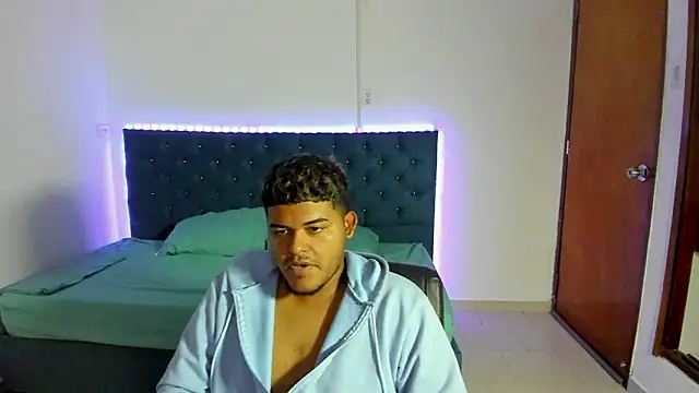 jordan_colmanのウェブカメラショー