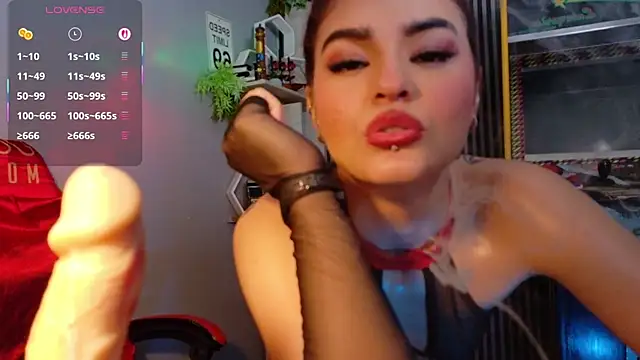 Živý XXX chat La_Diabla_111_