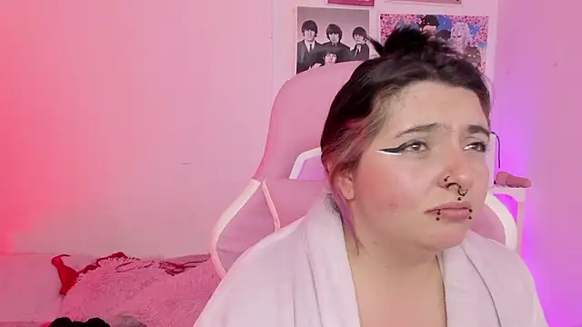 XXX chat uživo modela Sachi_Meow