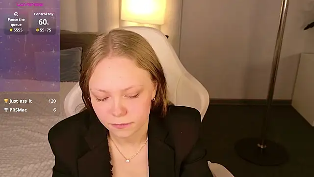 Živý XXX chat AudreyRossy