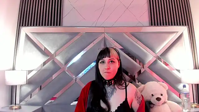 Ravenna666_ Live XXX-Chat