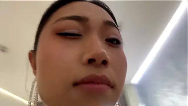 SweetMiaXO's Live XXX Chat