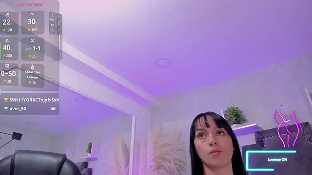 EmiliaRose_ 라이브 XXX 채팅