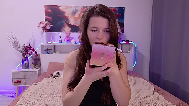 Nellie_Medina Adlı Modelin Canlı XXX Sohbeti