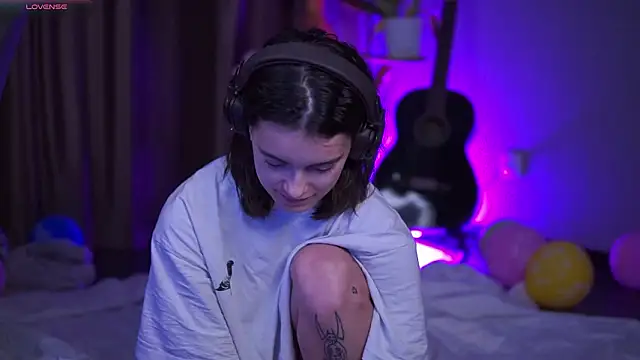 Monica_Law_ Live XXX-chat