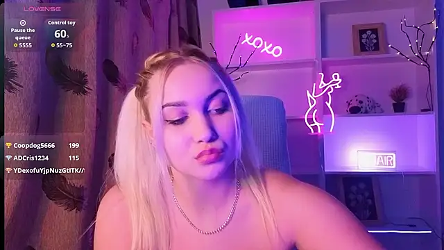 adrelaxina: διαδικτυακό σόου στην κάμερα