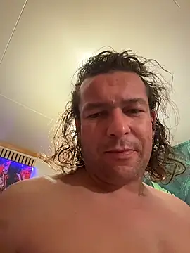 دردشة miguel910921 الجنسية المباشرة