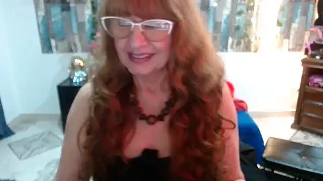 KarimaSarabeのライブXXXチャット