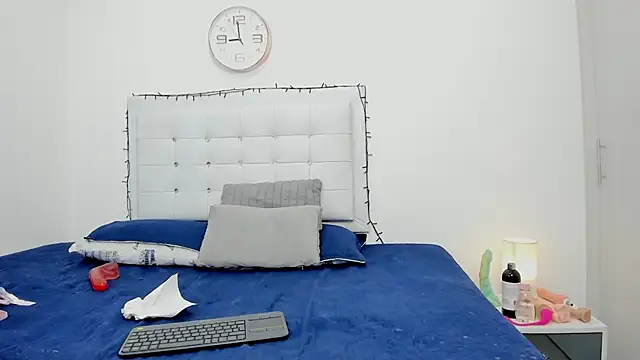 Sofia_Blosom Chat XXX live