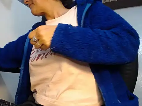 Tiff_Dirty69's Live XXX Chat