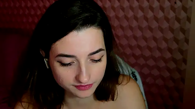 GoldieHoshie – Naživo XXX chat