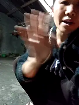 TinTin321 在線直播表演