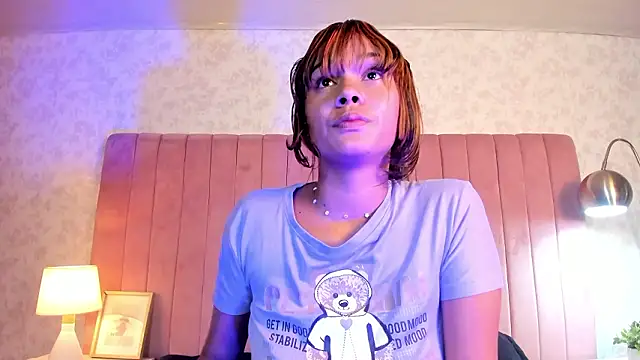 XXX chat uživo modela LilithInk